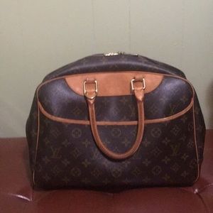 Authentic Louis Vuitton Deauville Bag